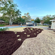 Zion-Landscaping-Services-Professional-Mulching-Made-Easy 4